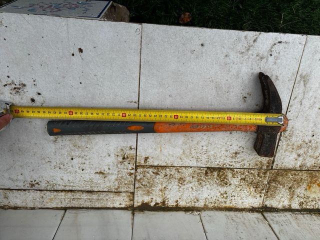 Martillo de garra Avena