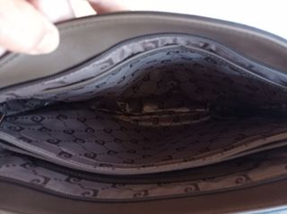 Bolso bandolera marrón-gris de piel
