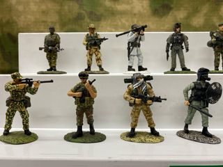 22 Miniaturas Militares Plomo contemporaneas