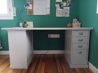 Escritorio Ikea - Gris Claro