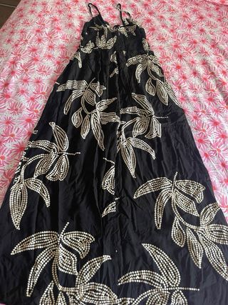Vestido largo negro  estampado