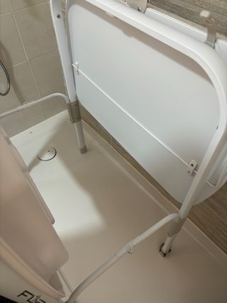 Bañera Jané Flip modelo "Planetas"