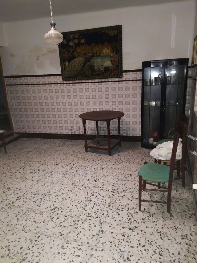 REF 25012- CASA ENCANTADORA EN ALMODOVAR