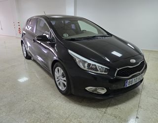 Kia cee'd 1.4 CRDi Drive 90 cv 2014.