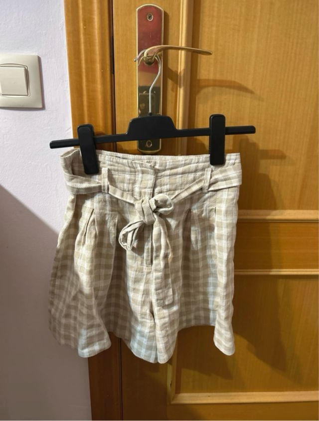 Shorts cuadros Zara beige