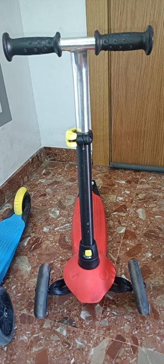 Patin Oxelo B1 3Ruedas 2Azules 1Naranja