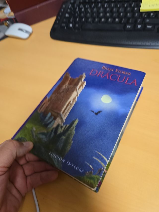 Dracula (Spanish Edition)