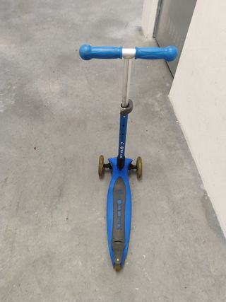 Patinete Globber infantil azul