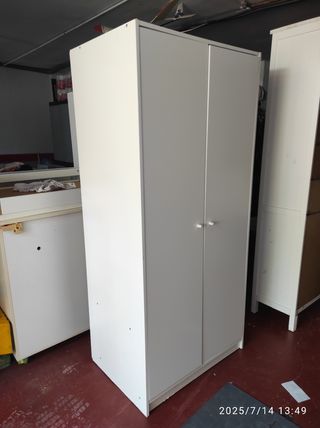 Armario blanco IkEa KLEPPSTAD