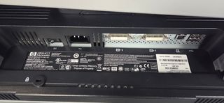 2 Monitor HP EF227A para Xavier