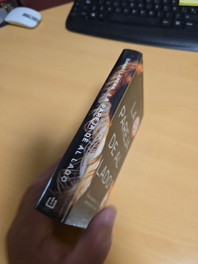 La pareja de al lado (Spanish Edition)