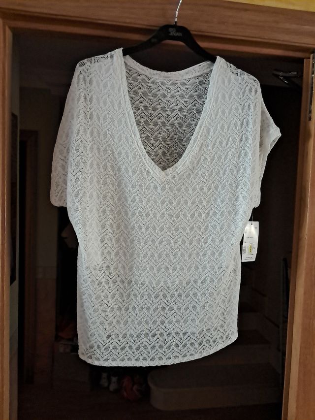Blusa blanca Flores Muñoz - hilo