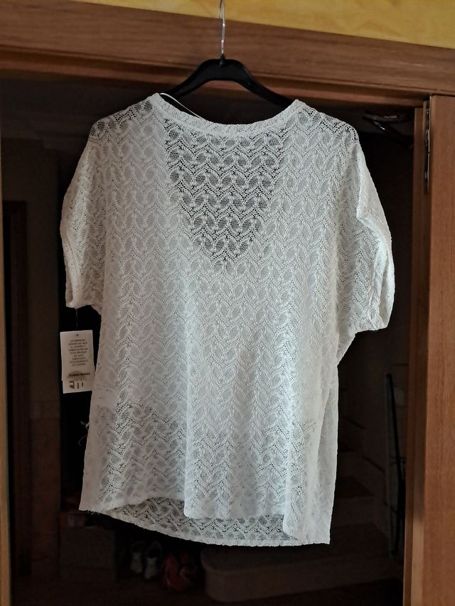 Blusa blanca Flores Muñoz - hilo