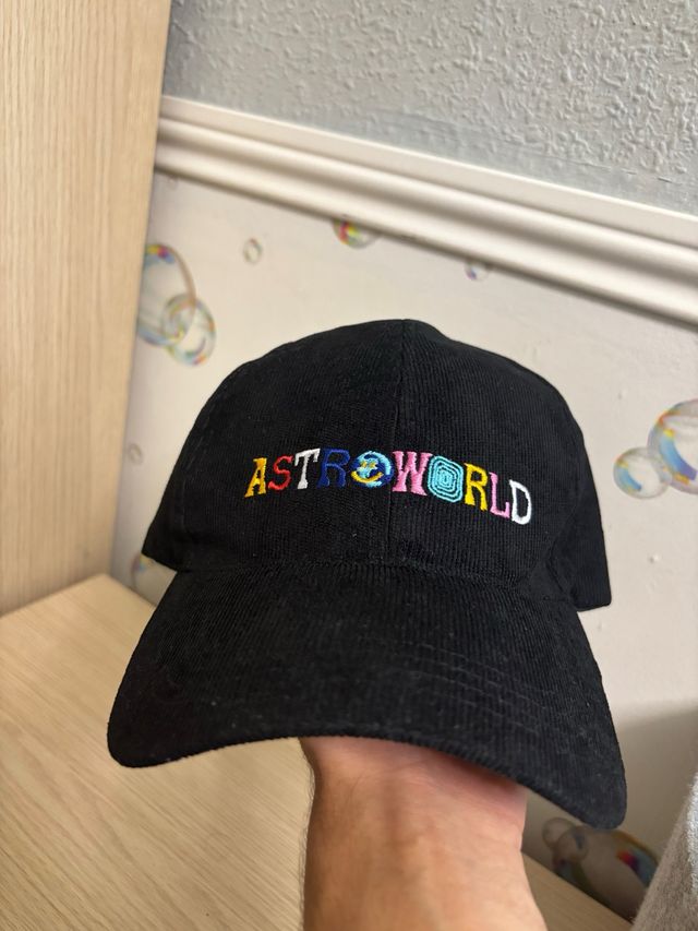 Gorra Travis Scott Astrowordl