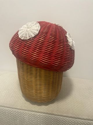 Cesta mimbre seta roja - Decoración infantil