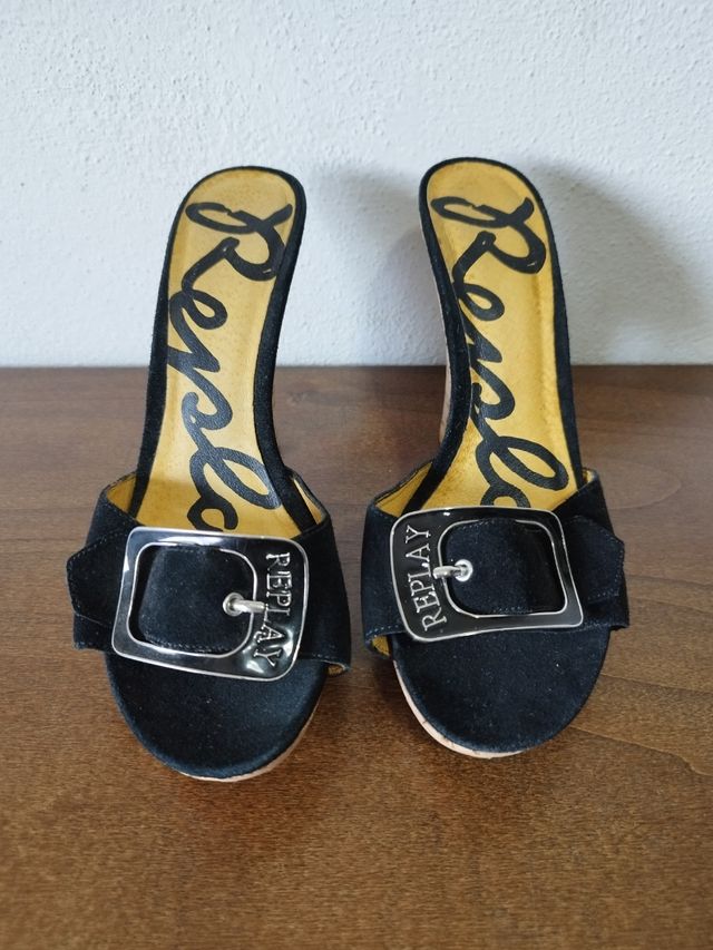 Sandali Replay neri con tacco