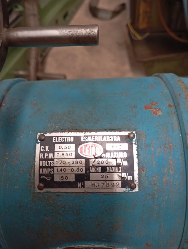 Esmeriladora Letag 0.5 CV con rectificador muela
