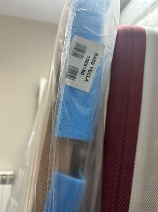 Base 150x190 tapizada beige patas incl nuevo!