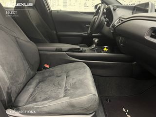 Lexus UX250h BUSINESS 2021 REF 5628