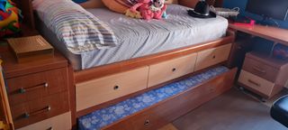 Dormitorio juvenil con escritorio