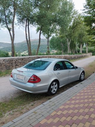 Mercedes-Benz Clase E 2003