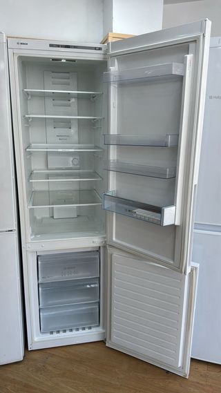 Frigorífico Bosch 2m. GARANTÍA + ENVÍO A DOMICILIO