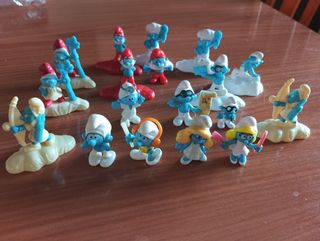 18 Pitufos