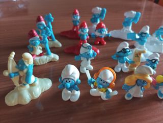 18 Pitufos