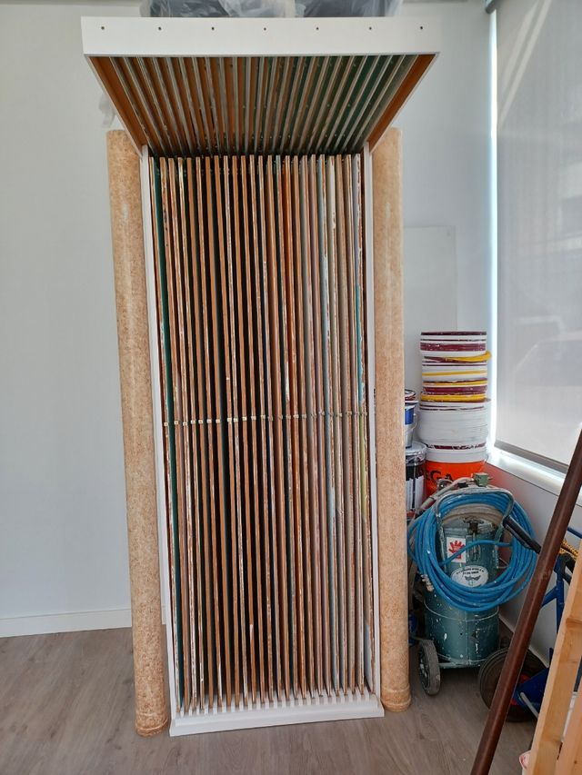 Expositor decorativo: columna