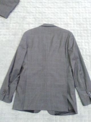 TRAJE DE HOMBRE TALLA 50 GRIS