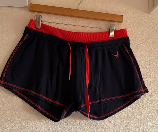 Shorts Atmosphere L - Negro y Rojo
