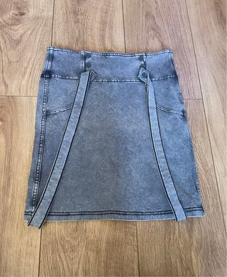 Mini Falda Gris Tirantes H&M