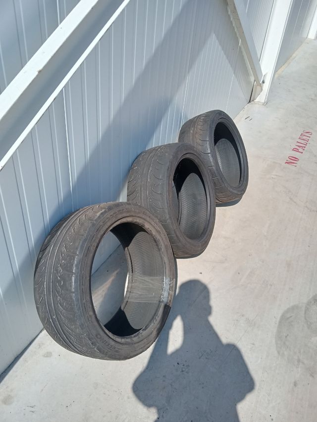 3 Neumáticos Semislicks Zestino