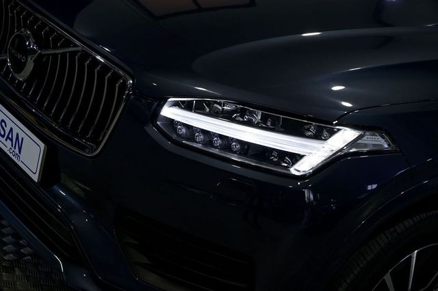 Volvo XC90   2.0 B5 D AWD Momentum Pro Auto 