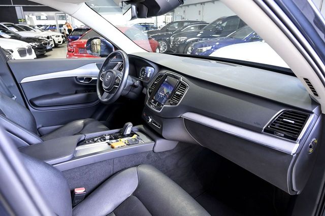 Volvo XC90   2.0 B5 D AWD Momentum Pro Auto 