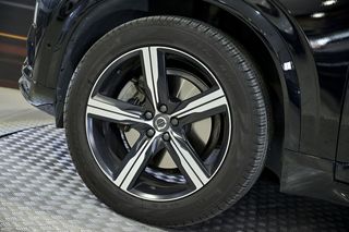 Volvo XC90   2.0 D5 AWD RDesign Auto 