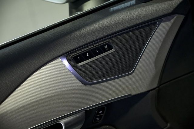 Volvo XC90   2.0 D5 AWD RDesign Auto 
