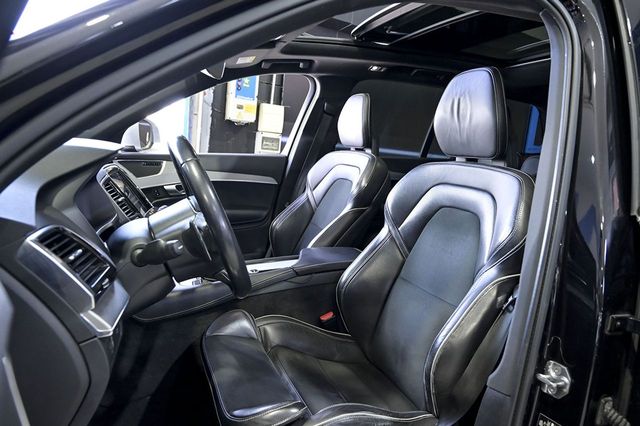 Volvo XC90   2.0 D5 AWD RDesign Auto 