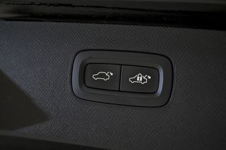 Volvo XC90   2.0 D5 AWD RDesign Auto 