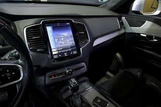 Volvo XC90   2.0 D5 AWD RDesign Auto 