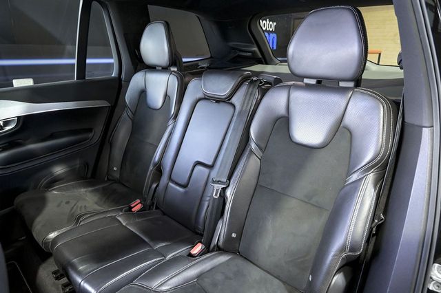 Volvo XC90   2.0 D5 AWD RDesign Auto 