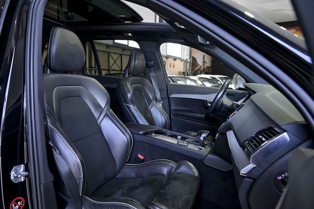 Volvo XC90   2.0 D5 AWD RDesign Auto 