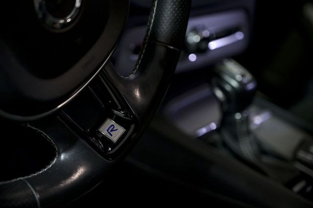 Volvo XC90   2.0 D5 AWD RDesign Auto 