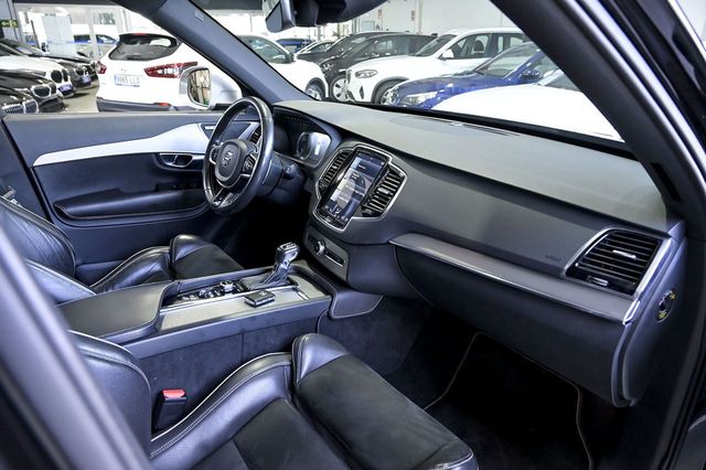 Volvo XC90   2.0 D5 AWD RDesign Auto 