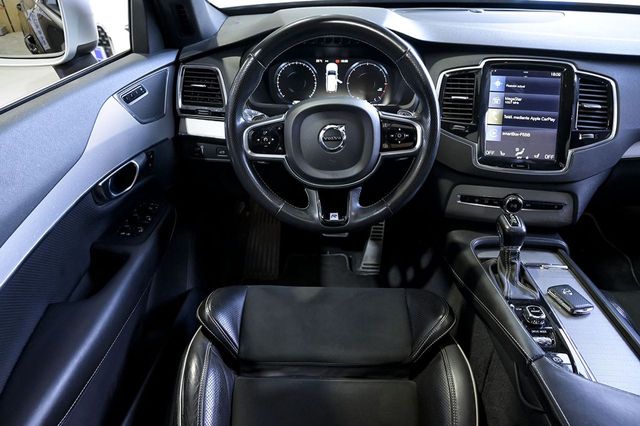 Volvo XC90   2.0 D5 AWD RDesign Auto 