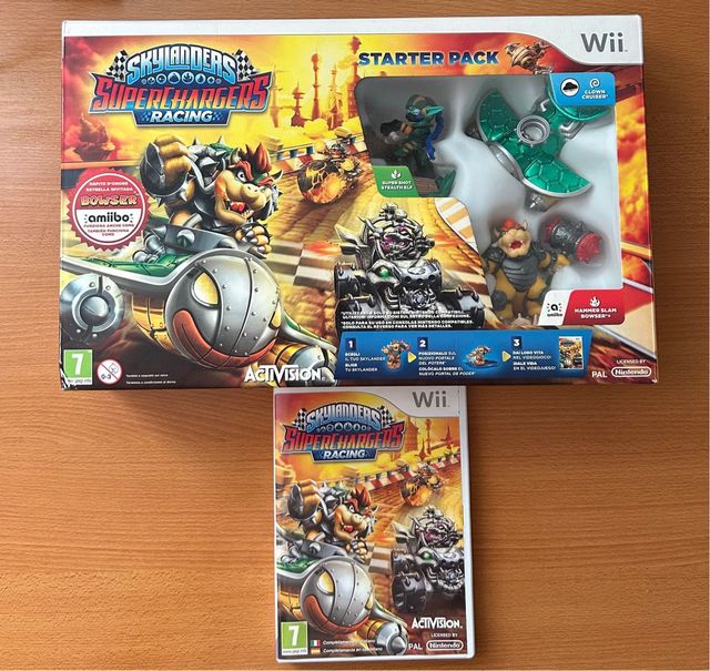 Skylanders SuperChargers Wii Juego y figuras