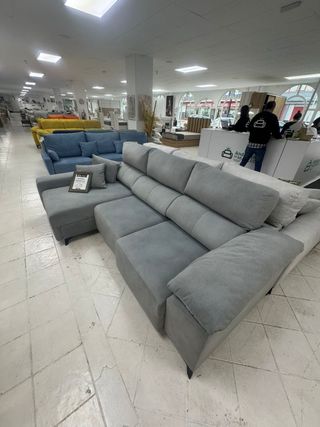 Sofá chaise longue gris