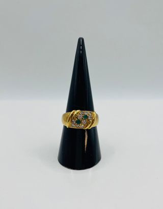 Anillo oro 18k piedras verdes y blancas