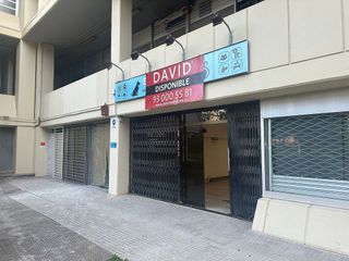 Local comercial en venta en La Plana en Esplugues de Llobregat