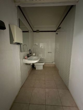 Local comercial en venta en La Plana en Esplugues de Llobregat